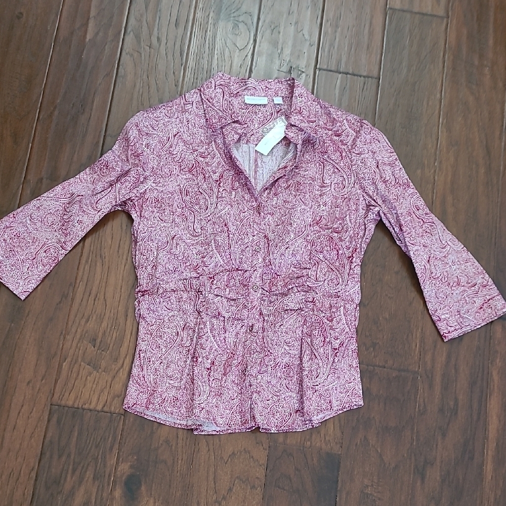 NWT New York & Company Cranberry & White Paisley Blouse size Large